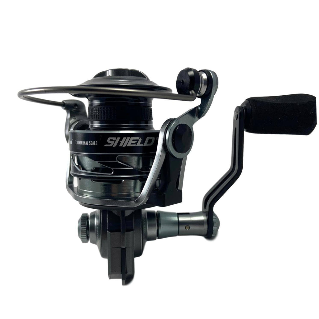 Shield Spinning Reel D41028