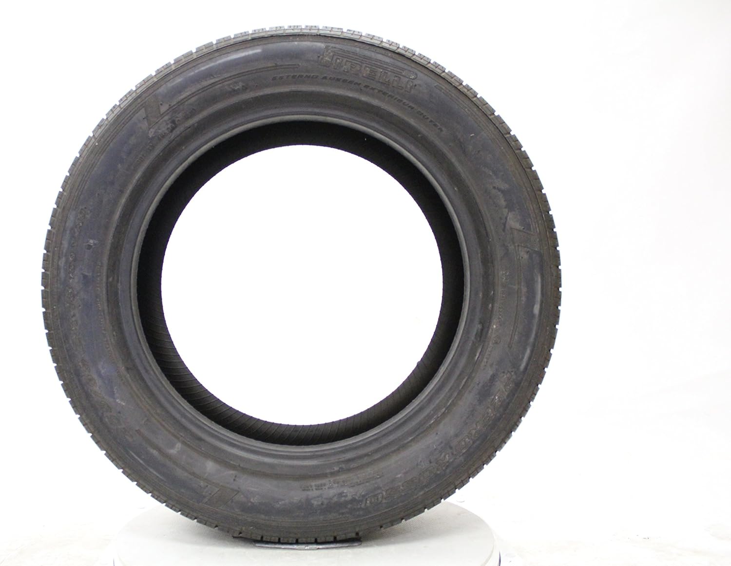 295/40ZR20 110Y XL BW Tire M731659