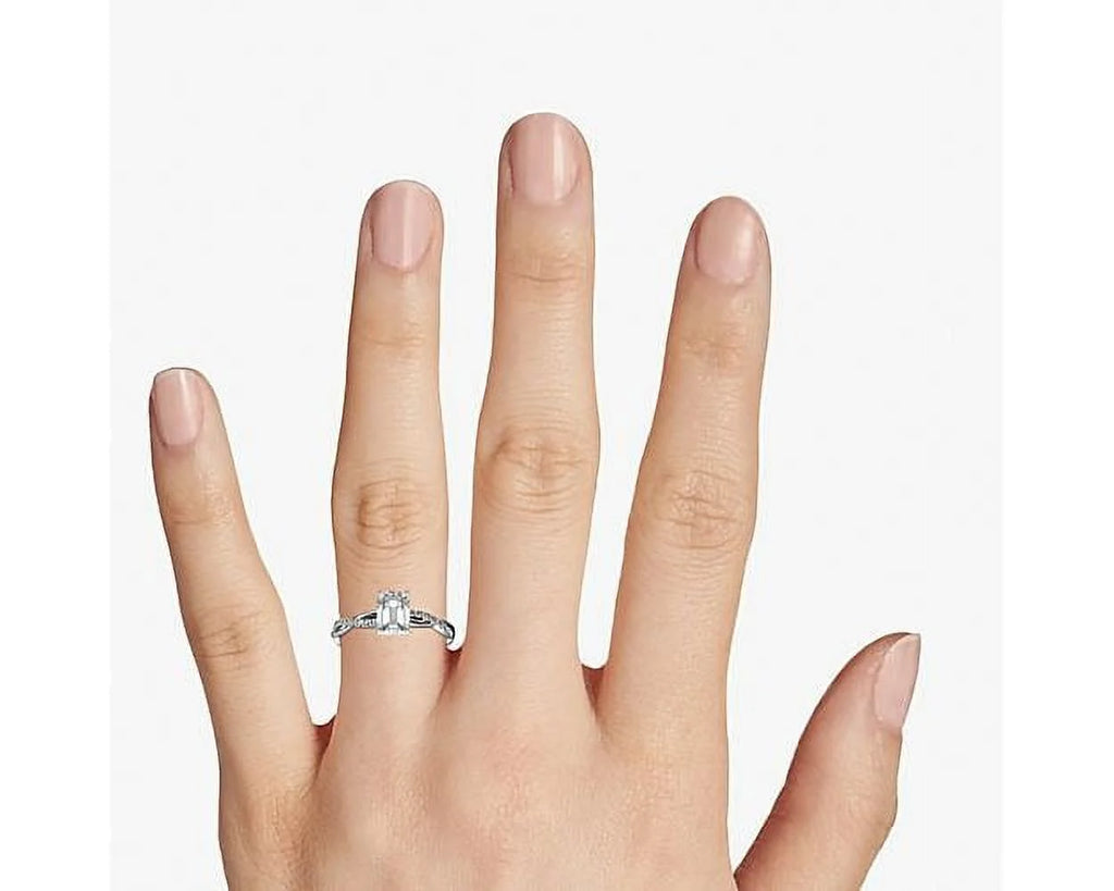 14K White Gold Emerald Solitaire Engagement Ring J876570