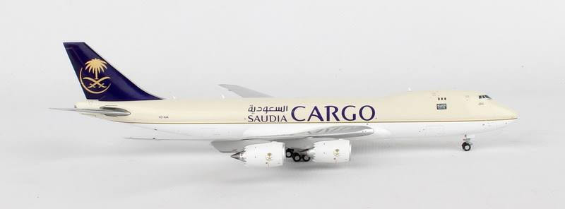 747-8F 1/400 Aircraft Model E383977