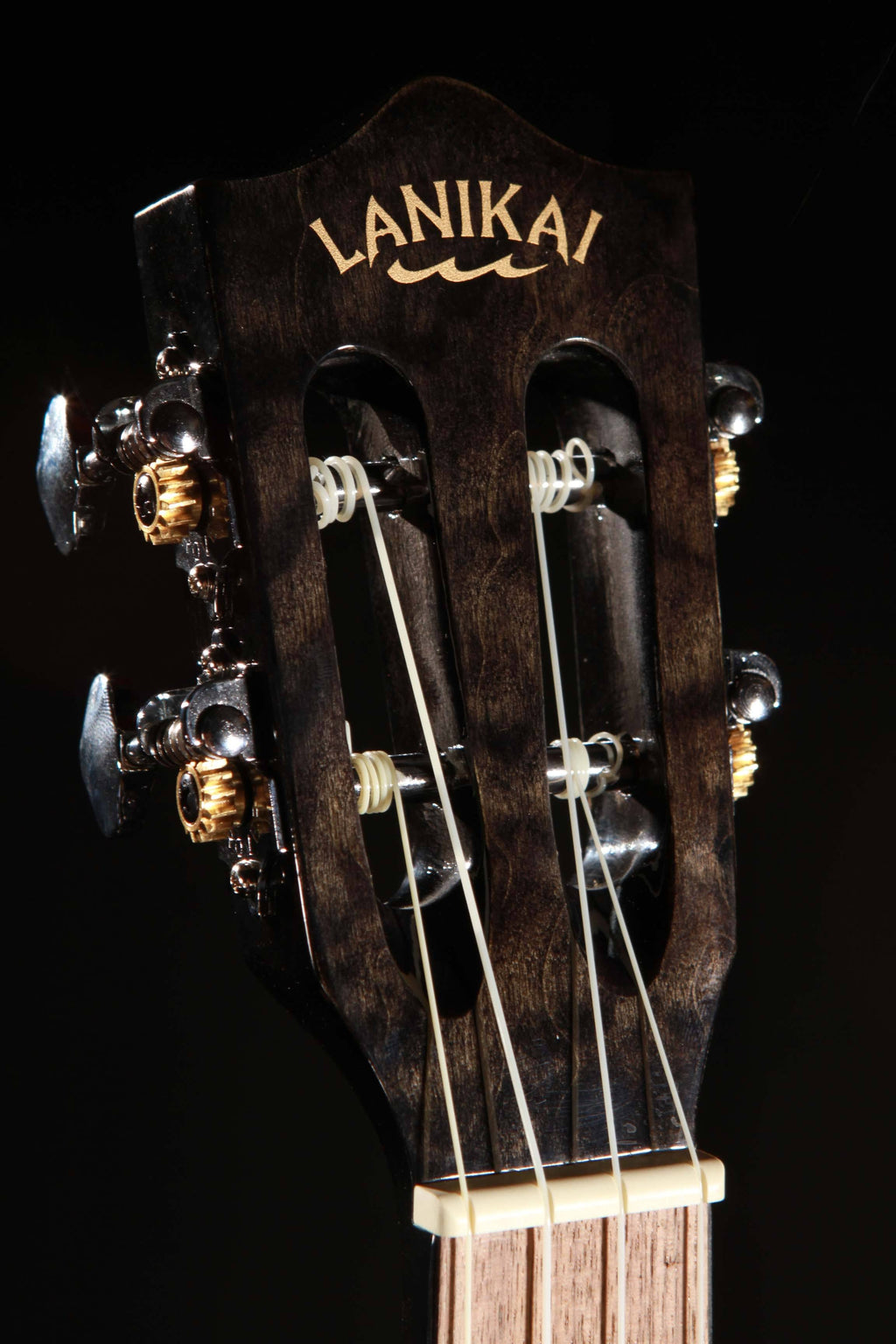 Black Quilted Maple S611