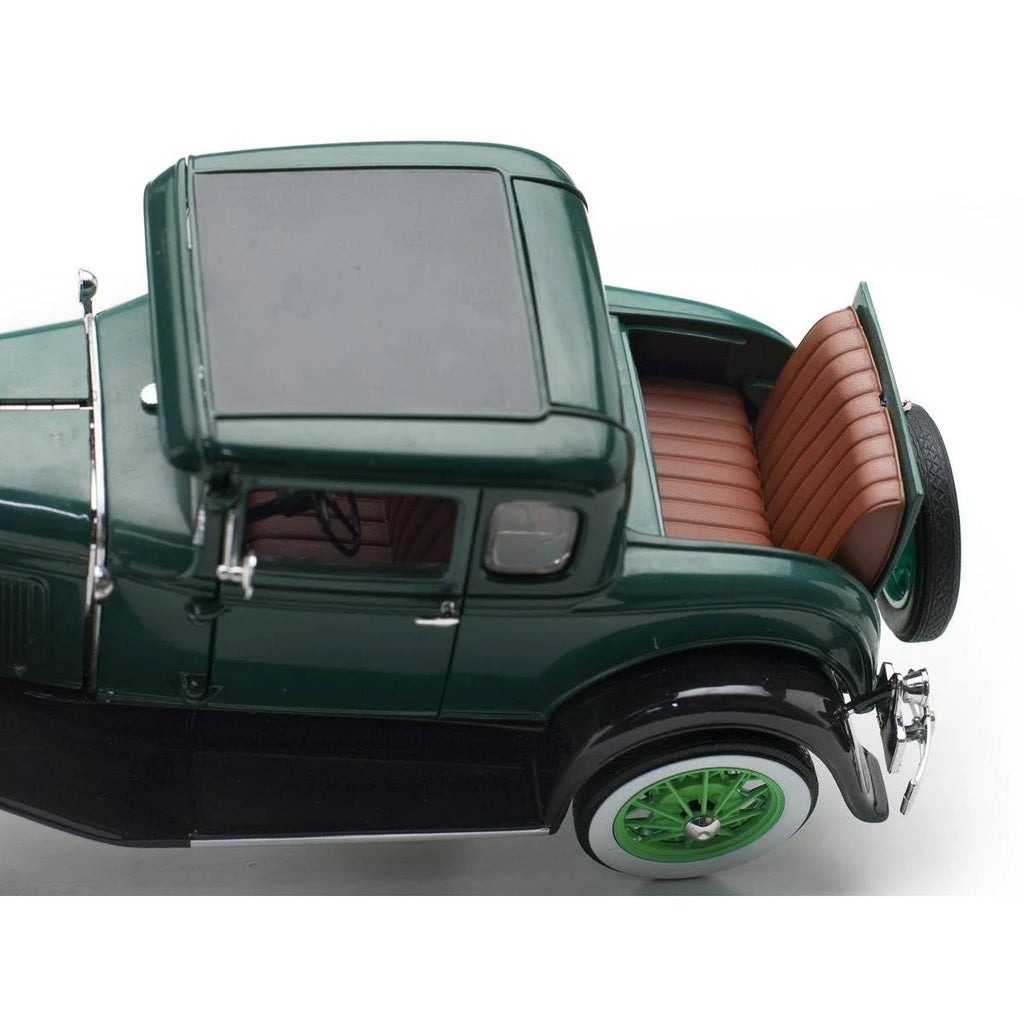 1/18 Diecast Model Car P74589