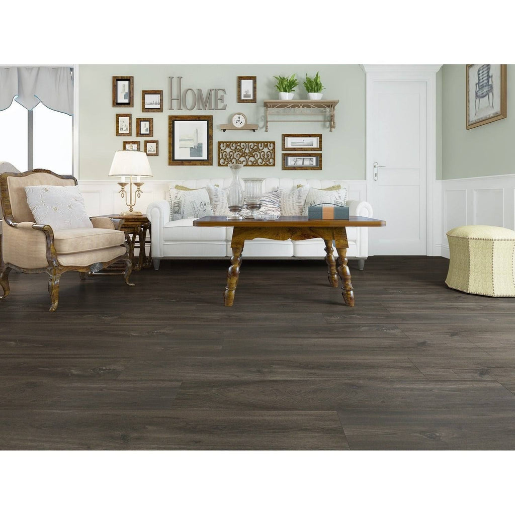7.68x22 Wide Laminate Flooring (20.40 SF/Carton) N545