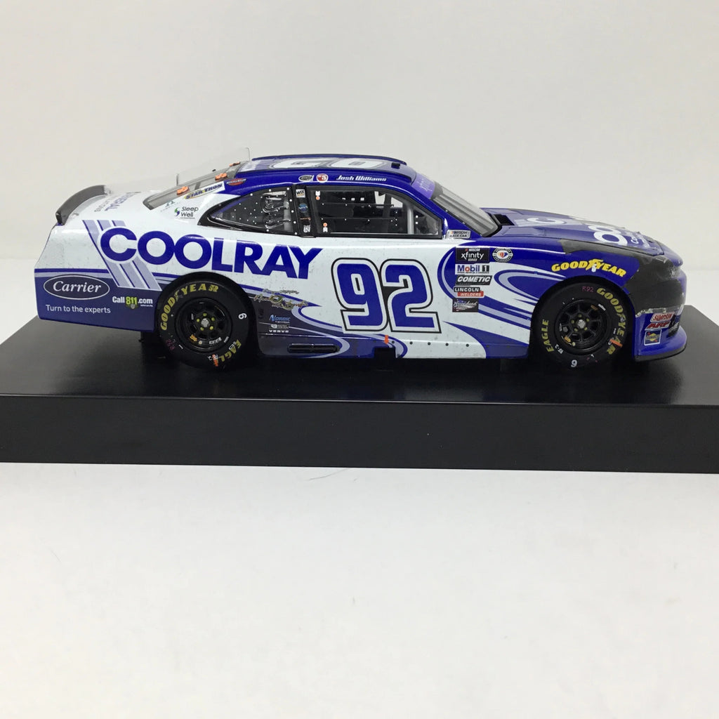 1:24 Diecast F60799