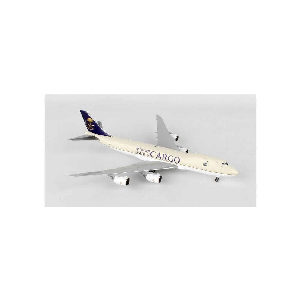 747-8F 1/400 Aircraft Model E383977