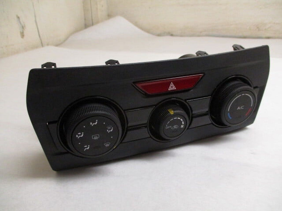 Subaru Impreza Manual Climate AC Heater Temperature Control M61135