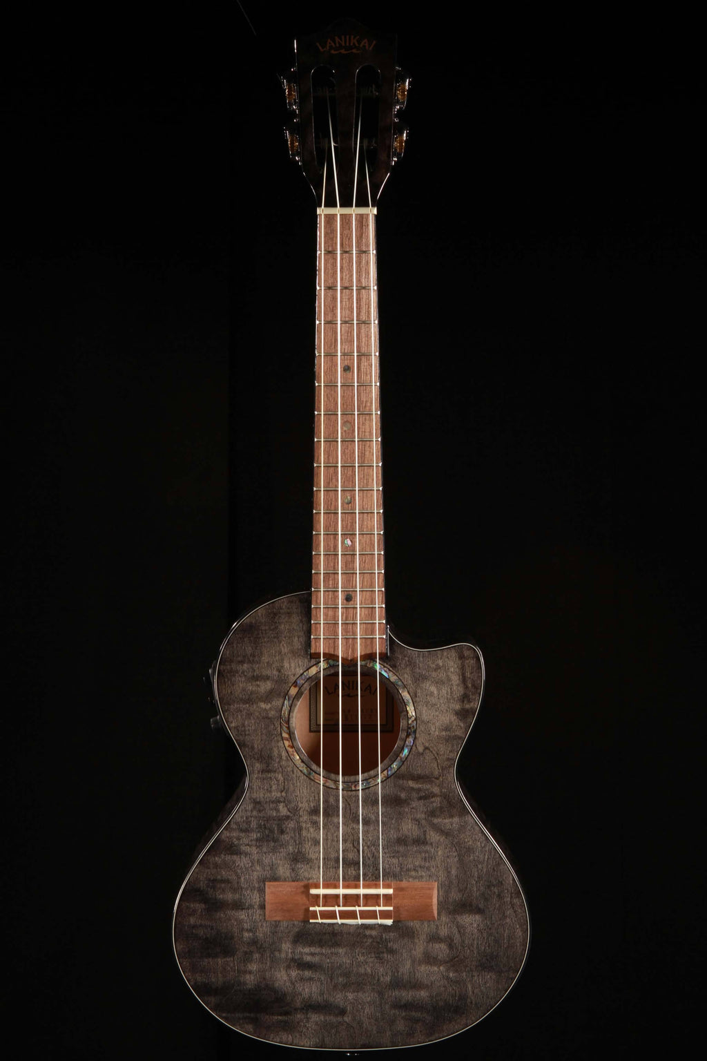 Black Quilted Maple S611