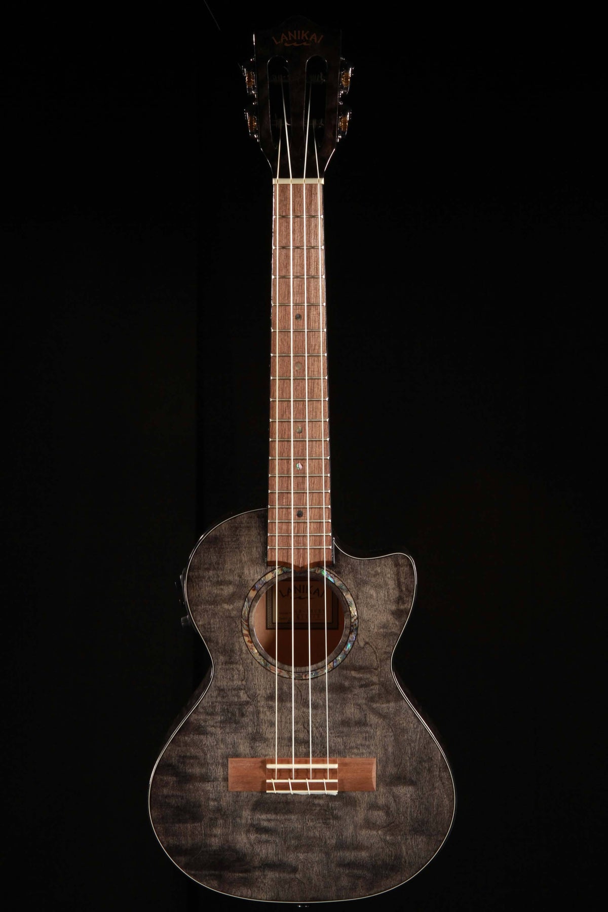 Black Quilted Maple S611
