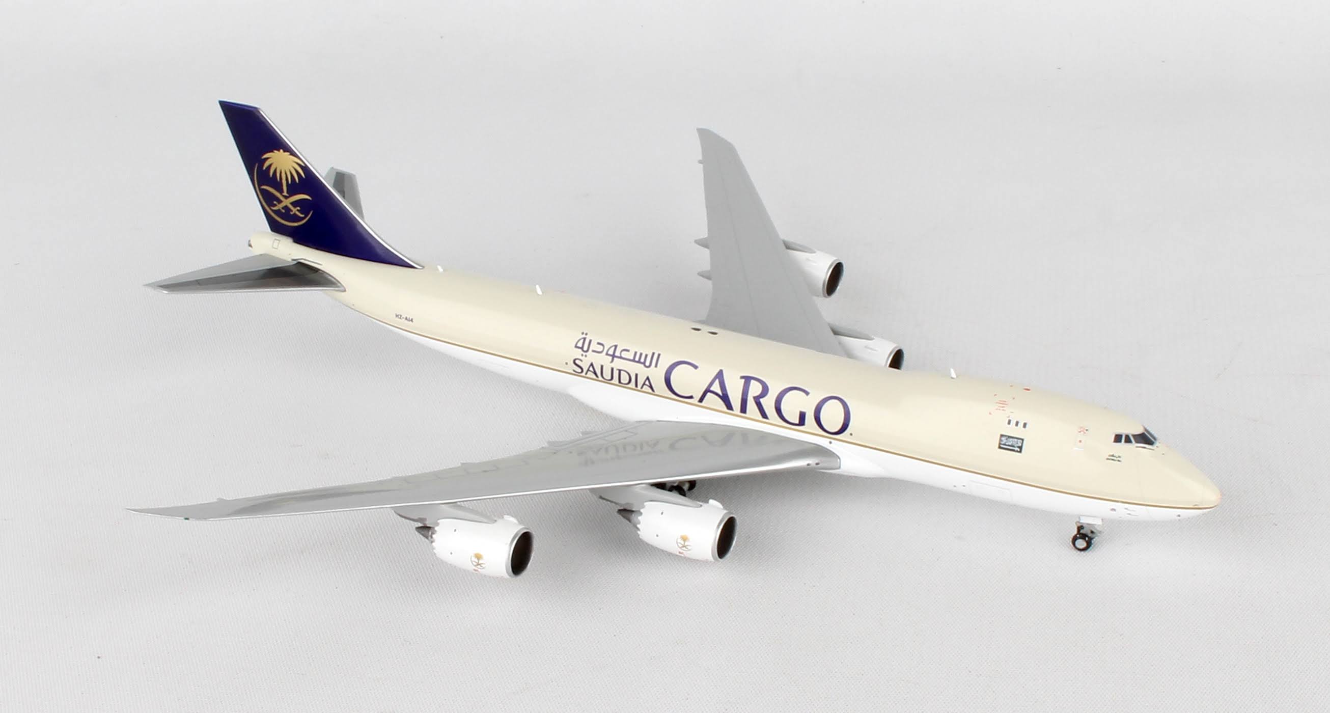 747-8F 1/400 Aircraft Model E383977