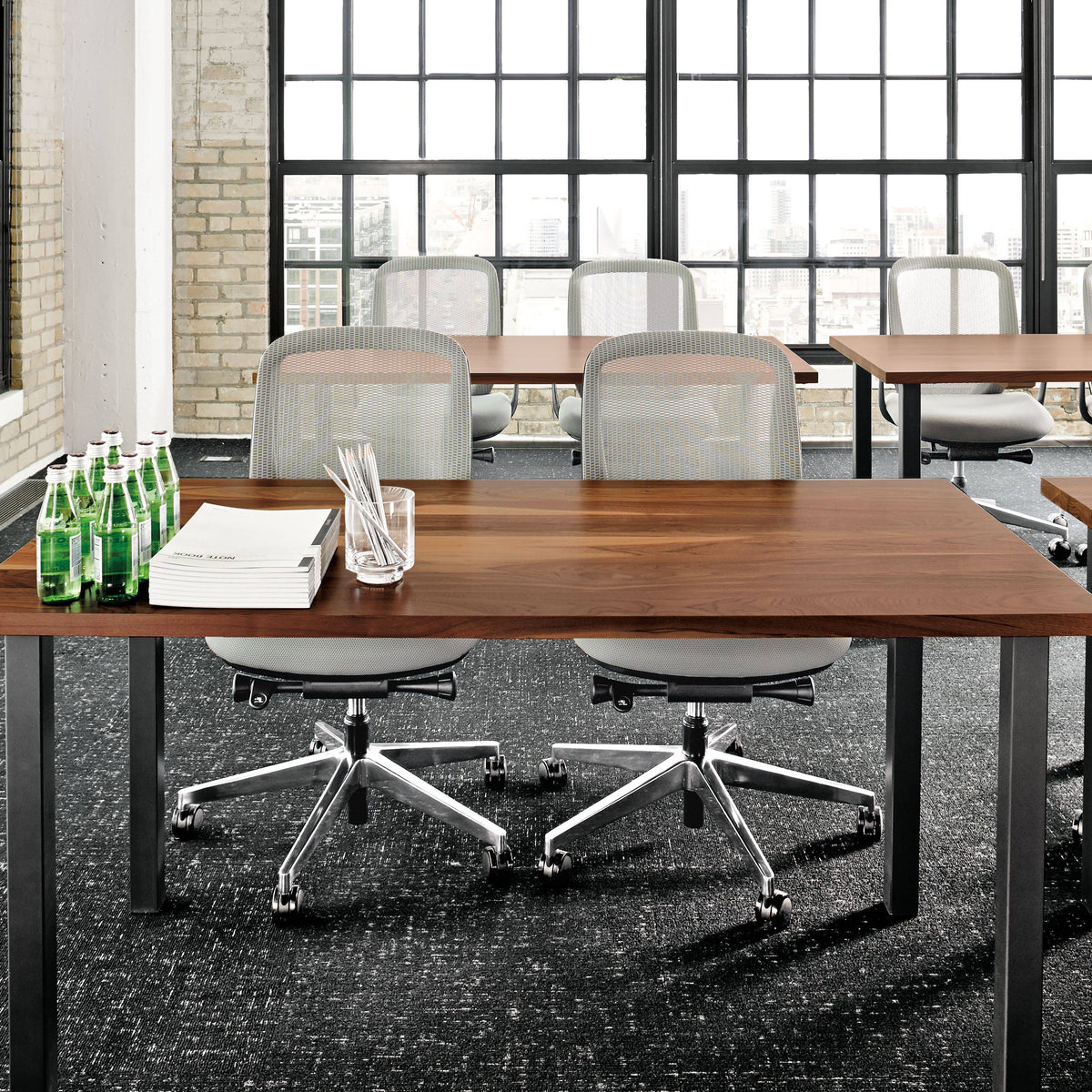 Cherry Top Table with White Base O65071