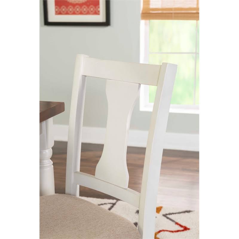 Six Piece Wood Dining Set in Brown D917
