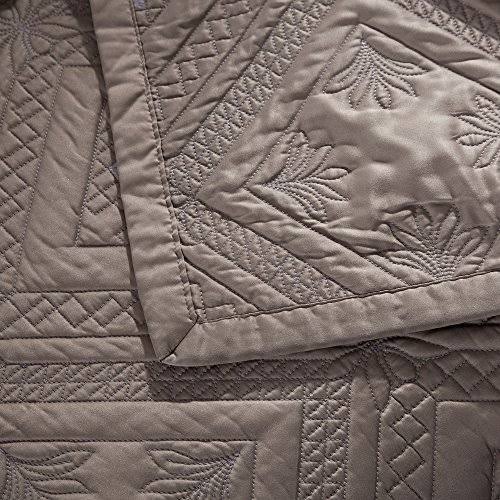 Crystal Khaki Queen Quilt L573114