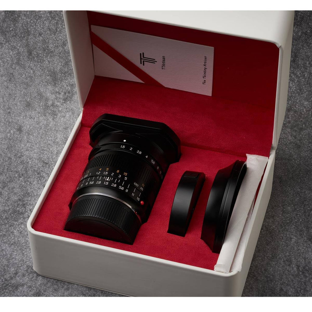 35mm f/1.4 Full Frame Lens for Leica M, Black O856