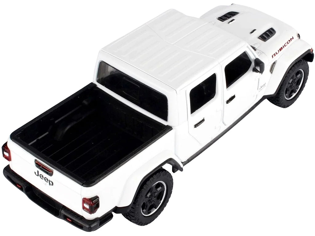 White 1/24 Diecast Model Car C9430