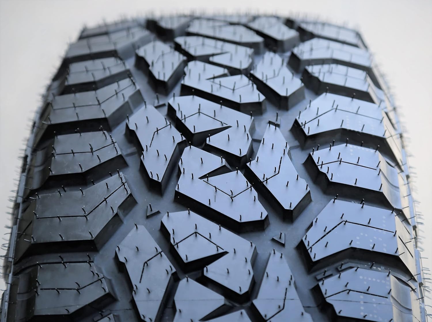 33X12.50R18LT All-Terrain Mud Off-Road Light Truck Radial Tire N906789
