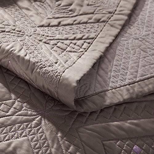 Crystal Khaki Queen Quilt L573114