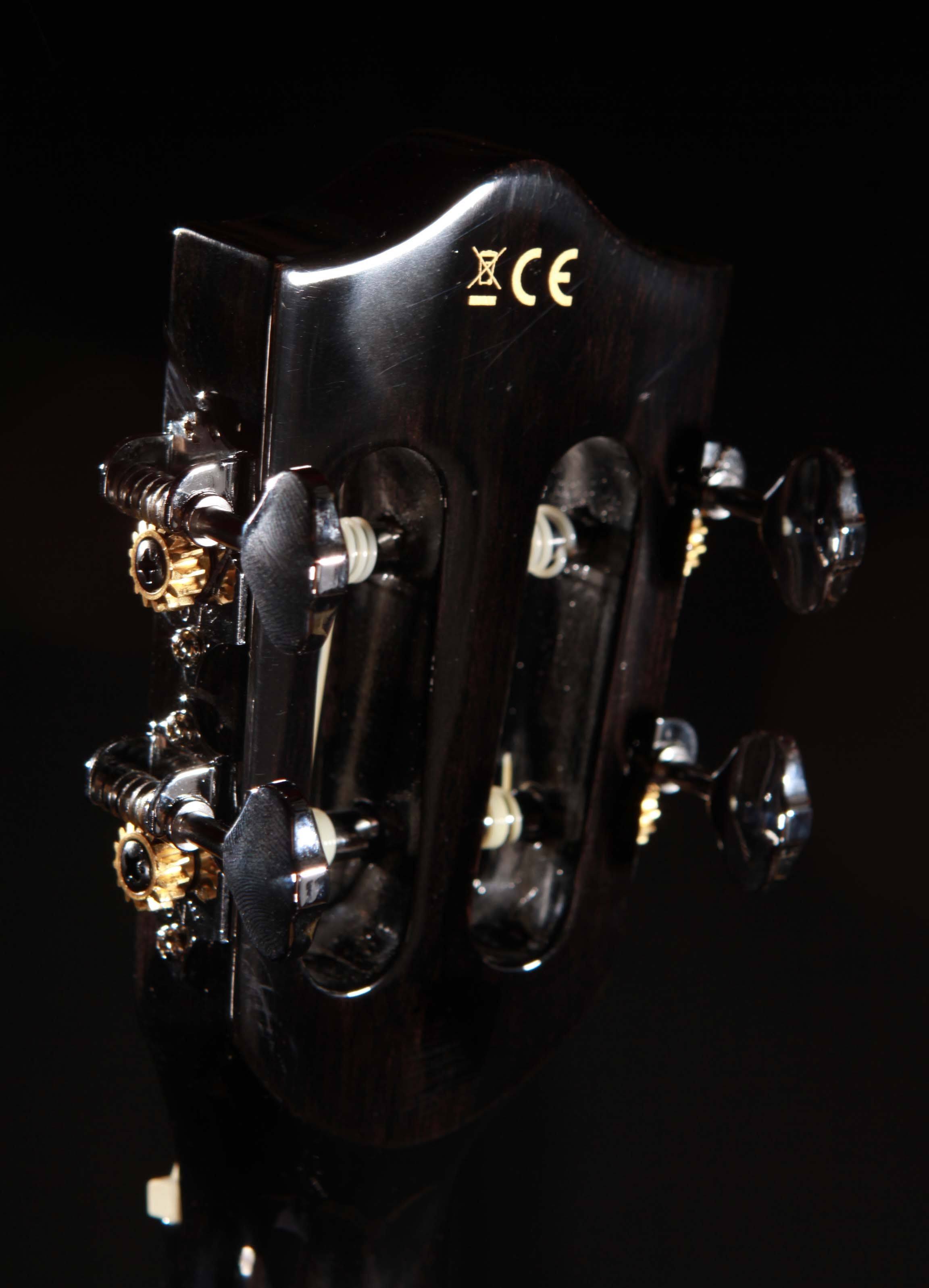 Black Quilted Maple S611