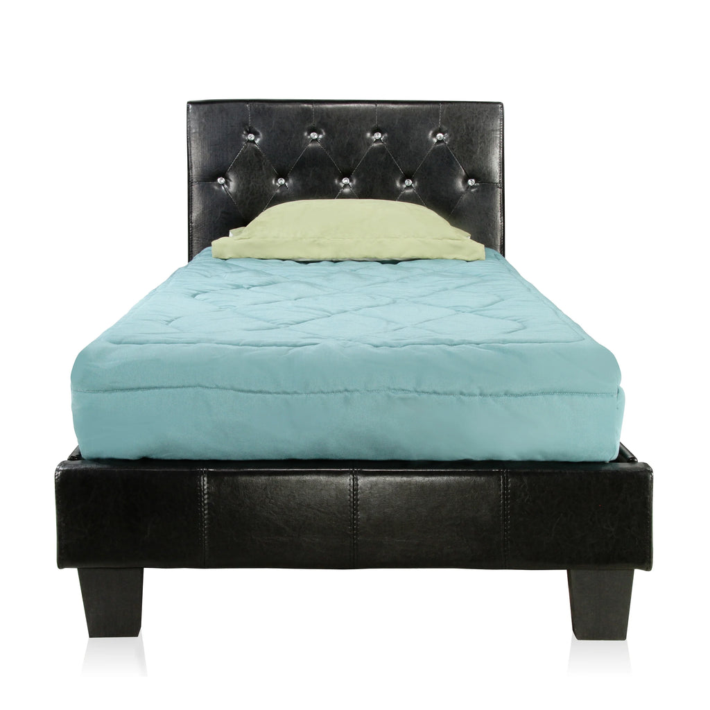 White Faux Leather Upholstered Tufted Platform Bed E65159