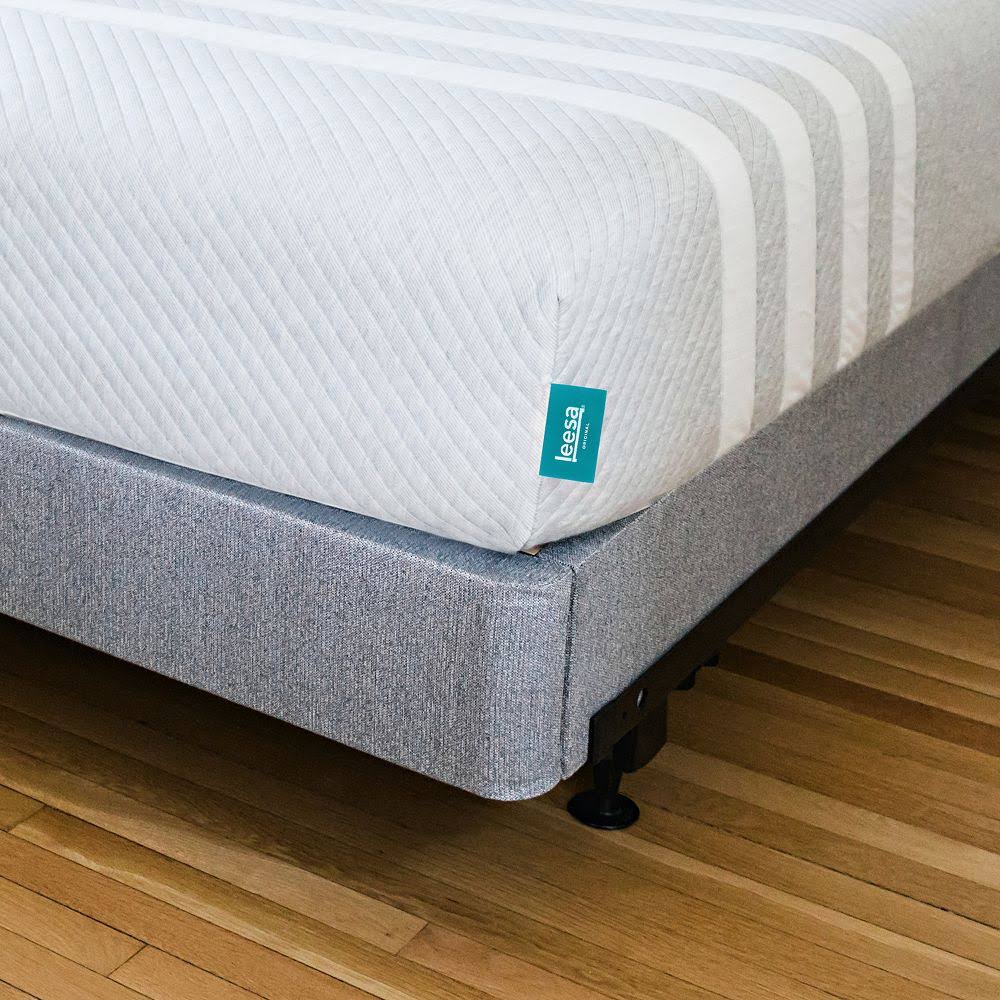 Gray California King Size Bed Mattress Foundation T530